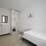 Dazzling 4 Bedrooms Nagini Sun Terrace Hot Tub *