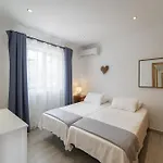 Villa Dazzling 4 Bedrooms Nagini Sun Terrace Hot Tub Playa Blanca (Lanzarote)