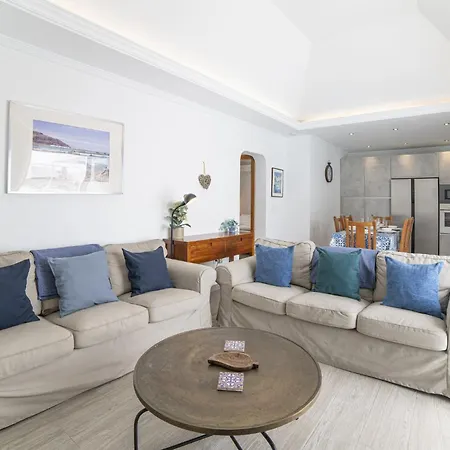 Dazzling 4 Bedrooms Nagini Sun Terrace Hot Tub * Playa Blanca